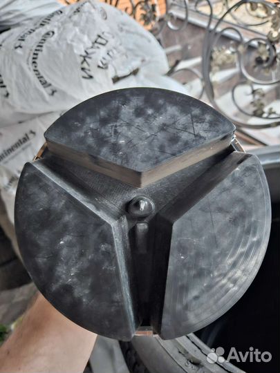 Значок эмблема на Мерседес GLE 350