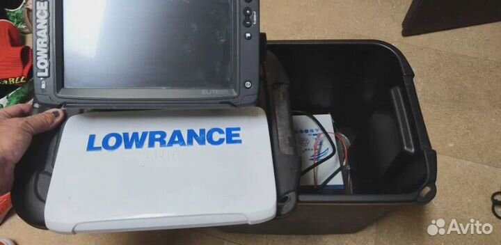 Эхолот Lowrance 9TI2 + датчик 3 в 1