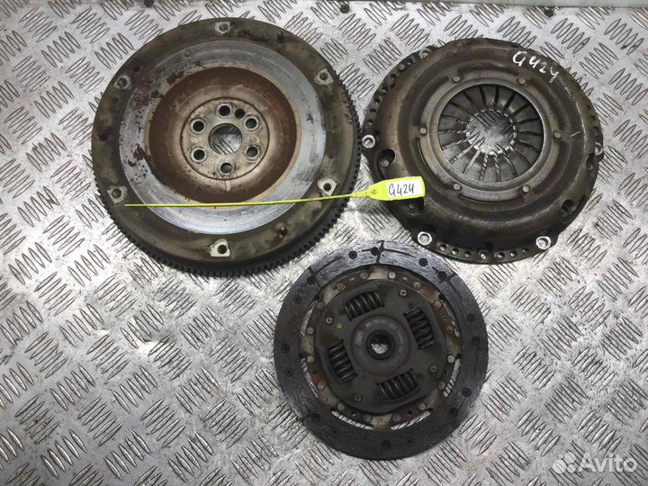 Маховик Ford Focus справочно; 322041410; 98MM6375B