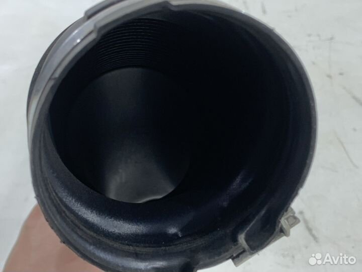 Патрубок воздушного фильтра