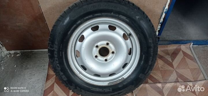 Колеса в сборе с зимней резиной 215/65 R16