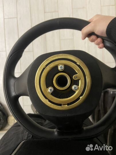 Продам руль Приора 2