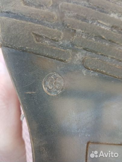 Ботинки для девочки 35р