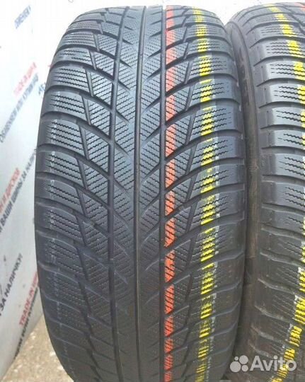 Bridgestone Blizzak LM-001 225/50 R18 95H