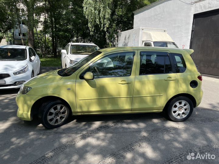 Mazda Demio 1.3 AT, 2004, 231 167 км