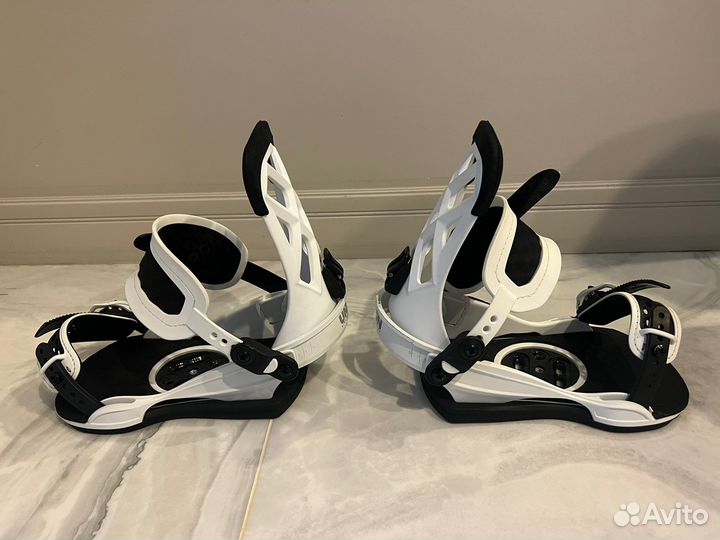 Крепления для сноуборда Union contact pro