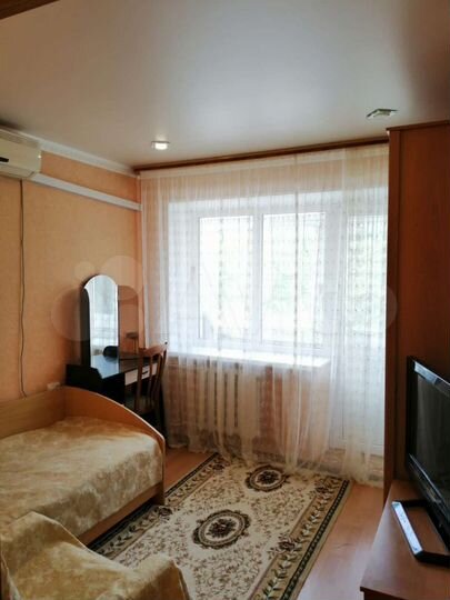 2-к. квартира, 44 м², 2/4 эт.