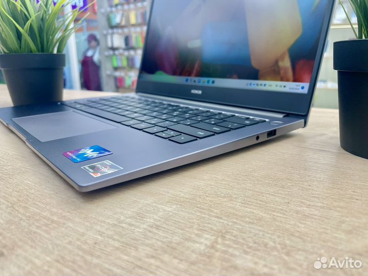 Ноутбук Honor MagicBook 14 Ryzen 7/ 16Gb