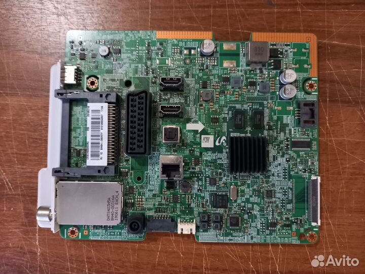 Разбор Samsung UE32j4710AK