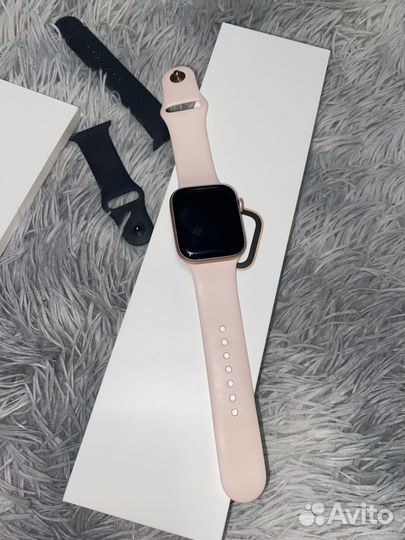 Apple Watch 4 44mm Rose Gold