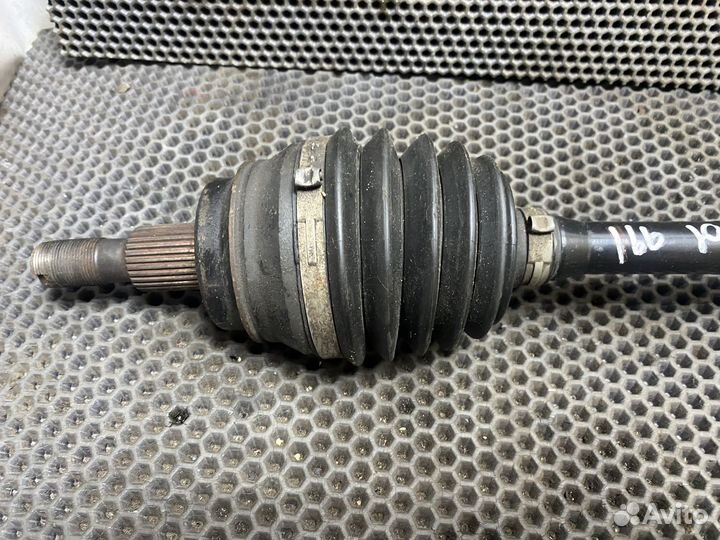 Привод передний левый Мерседес A1663301600