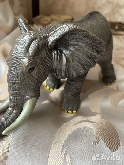 Фигурка дикого животного Слон 28 см