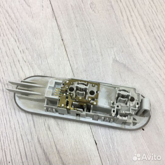 Плафон Подсветка фонарь салона Renault sandero ste