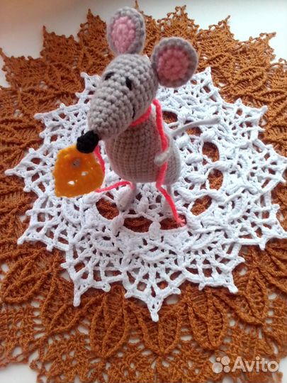 Вязаные игрушки ручной работы