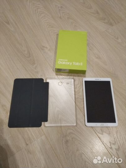 Samsung Galaxy Tab E SM-T561