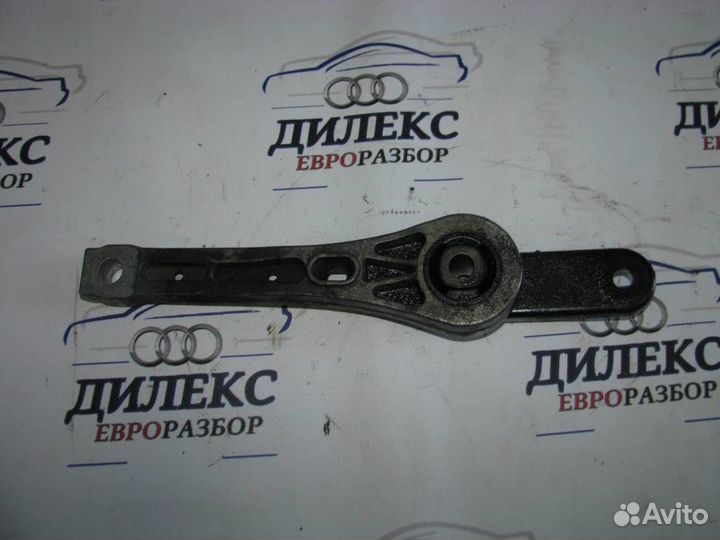 Опора двигателя задняя VW Tiguan 2007-2011