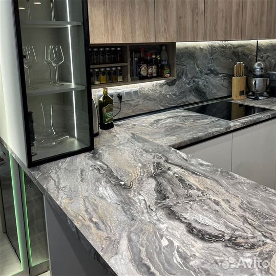 Кухня на заказ техника в подарок