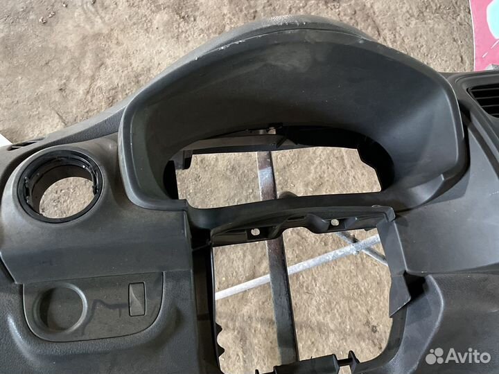 Торпедо renault logan 2