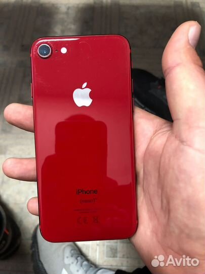 iPhone 8 red