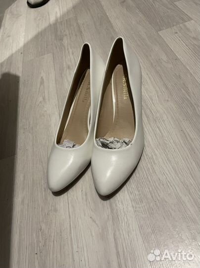 Туфли женские 39 размер