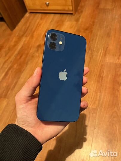 iPhone 12, 64 ГБ