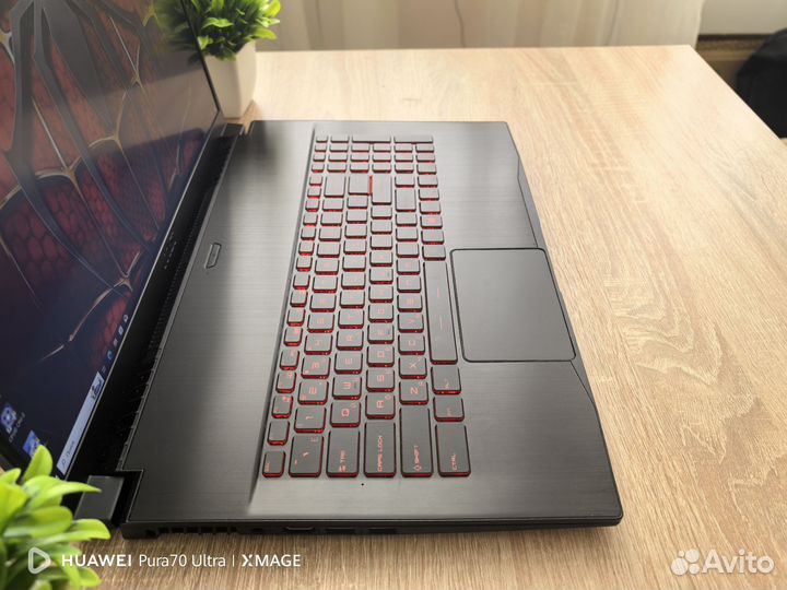 Мощный ноутбук MSI 17.3 / RTX 3050