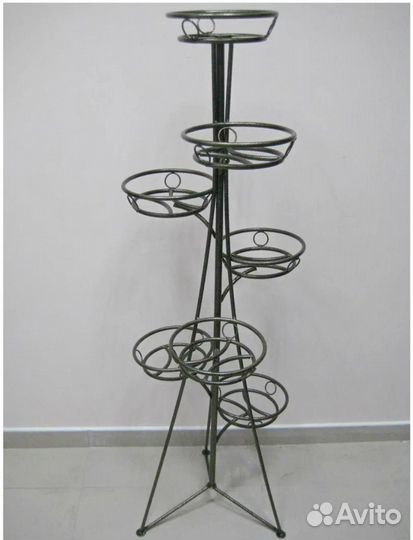 Подставка для цветов напольная металлическая