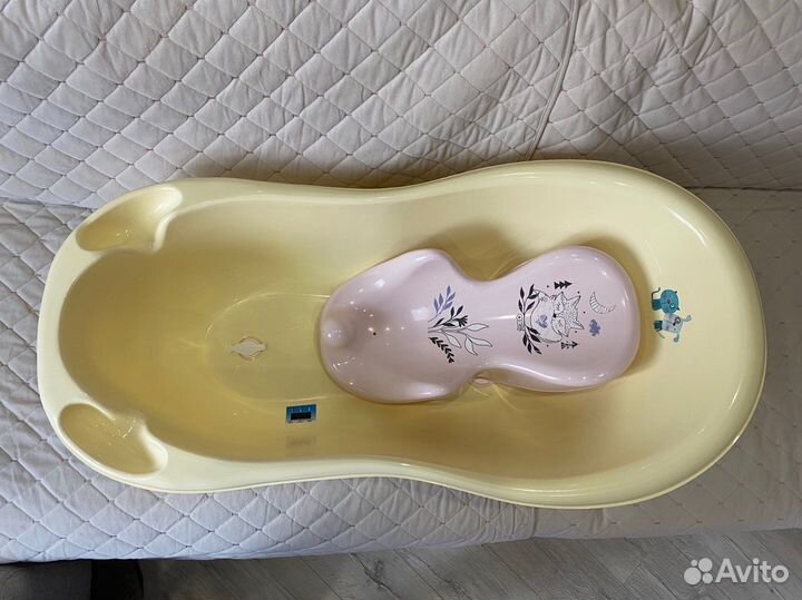 Ванночка для купания с горкой