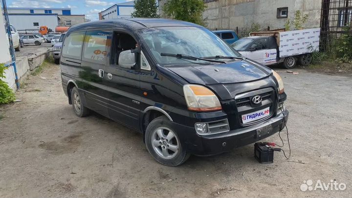 Резонатор воздушного фильтра Hyundai Starex (A1) 2