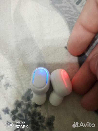 Беспроводные наушники