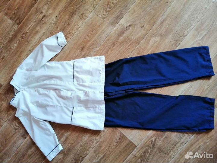 Медицинский костюм