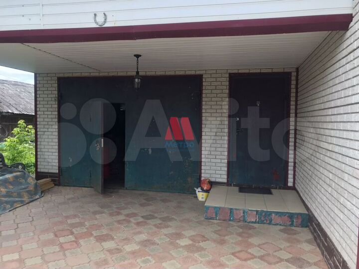 Дом 189 м² на участке 8 сот.