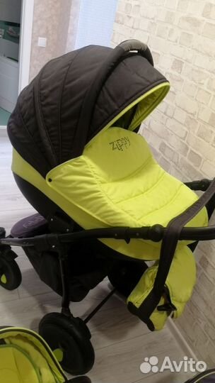 Продам коляску 3 в 1 Zippi