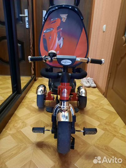 Детский трехколесный велосипед