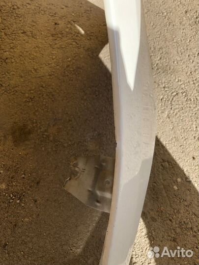 Крыло переднее левое renault logan 2