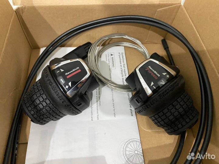 Велосипедные аксессуары и детали, замки