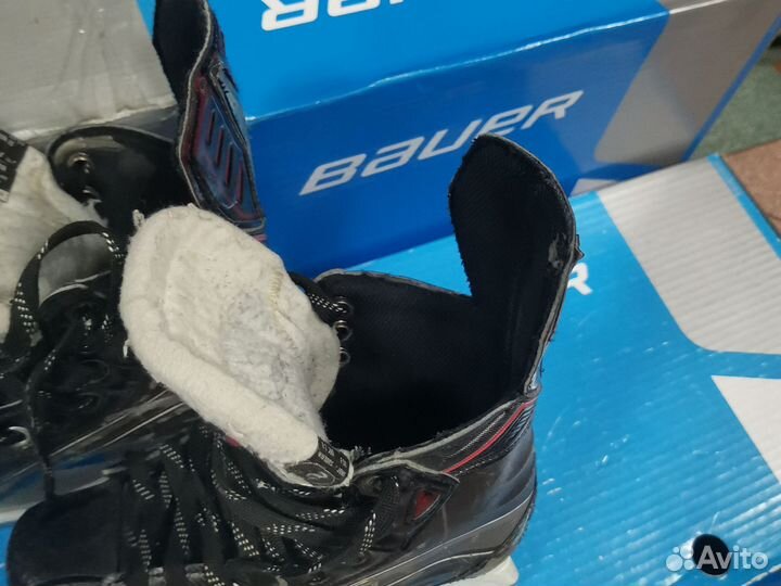 Хоккейные коньки bauer, x700, р. 2