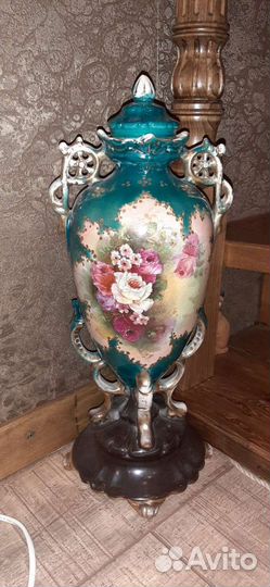 Фарфоровые вазы 2шт