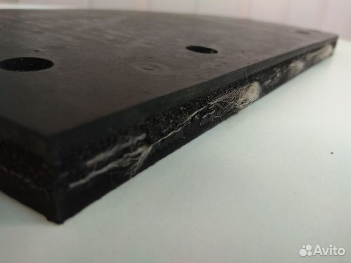 Осциллирующая режущая голова пневматической типа