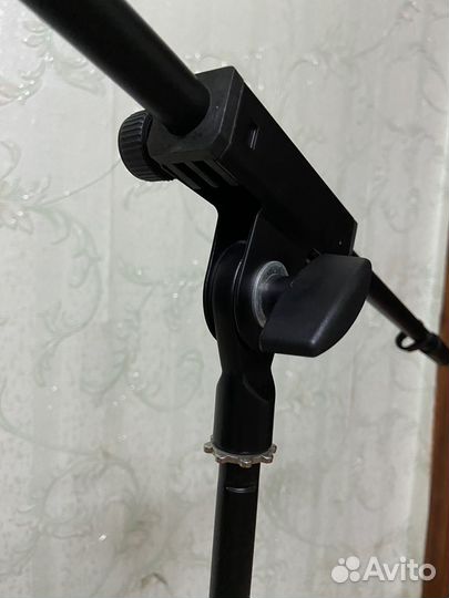 Стойка для микрофона stagg