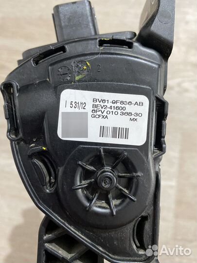 Педаль газа Ford Focus 3