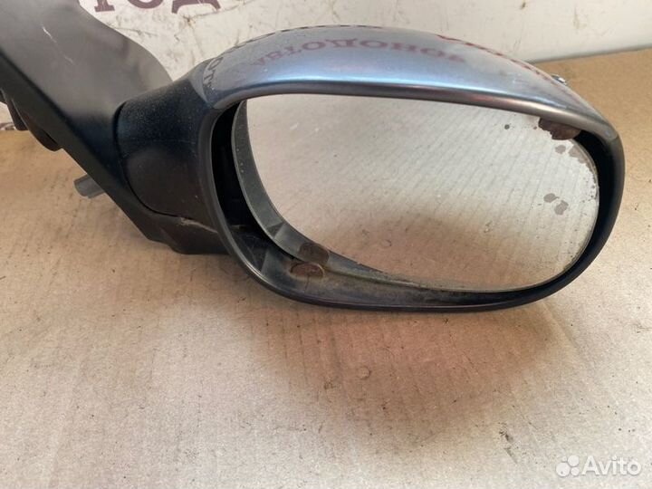 Зеркало боковое переднее правое Peugeot 206 2000