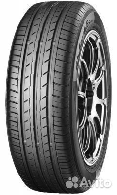 Yokohama BluEarth-ES ES32 215/50 R17 95V