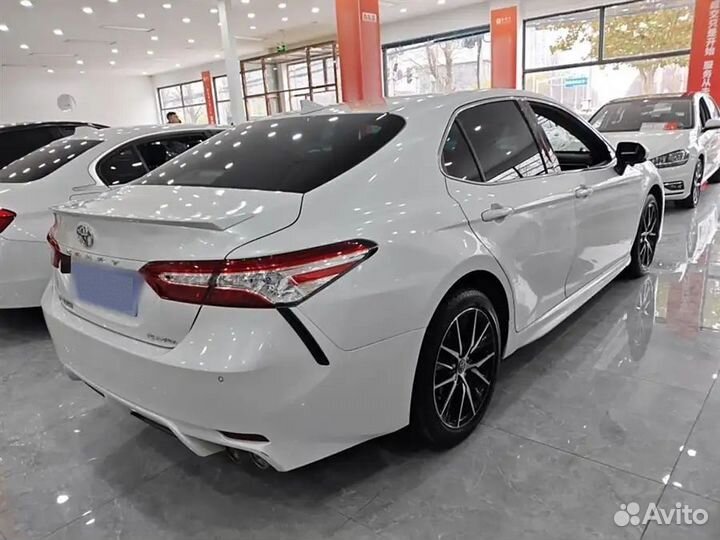 Toyota Camry 2.0 AT, 2021, 45 000 км