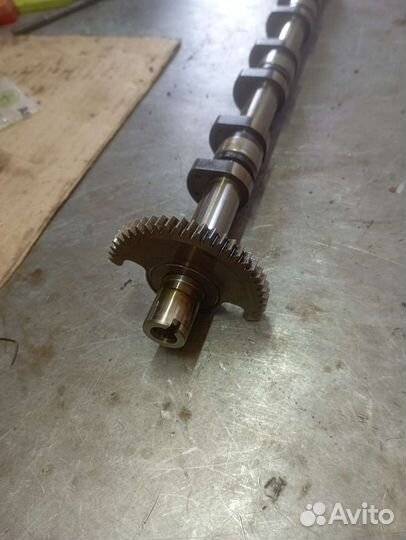 Вал подъёма клапанов ер6/EP6/N12/Пежо, Ситроен