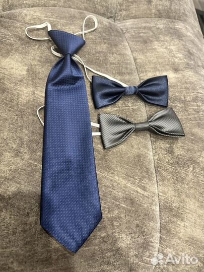 Галстук и бабочки