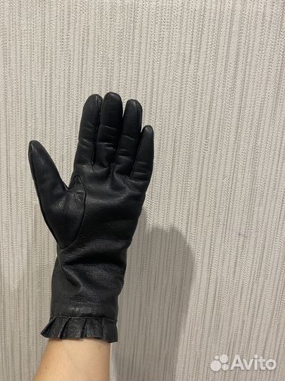 Перчатки женские кожаные новые