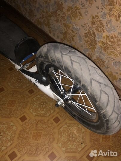 Продам взрослый самокат Novatrack