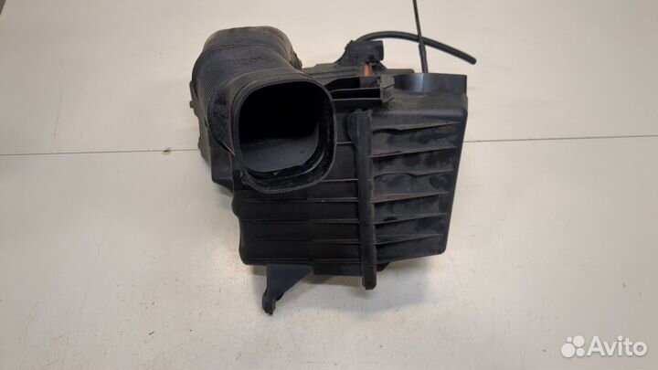 Корпус воздушного фильтра Skoda Roomster, 2008