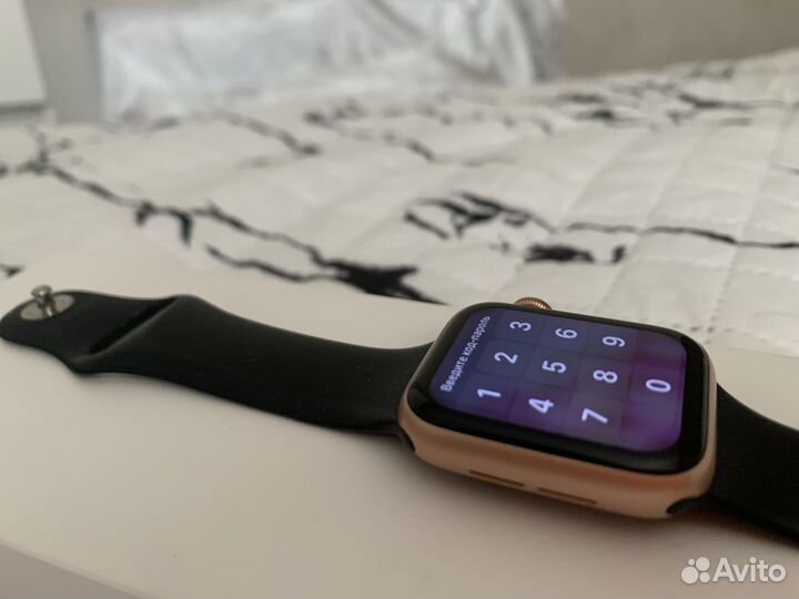 Часы apple watch se 40 mm